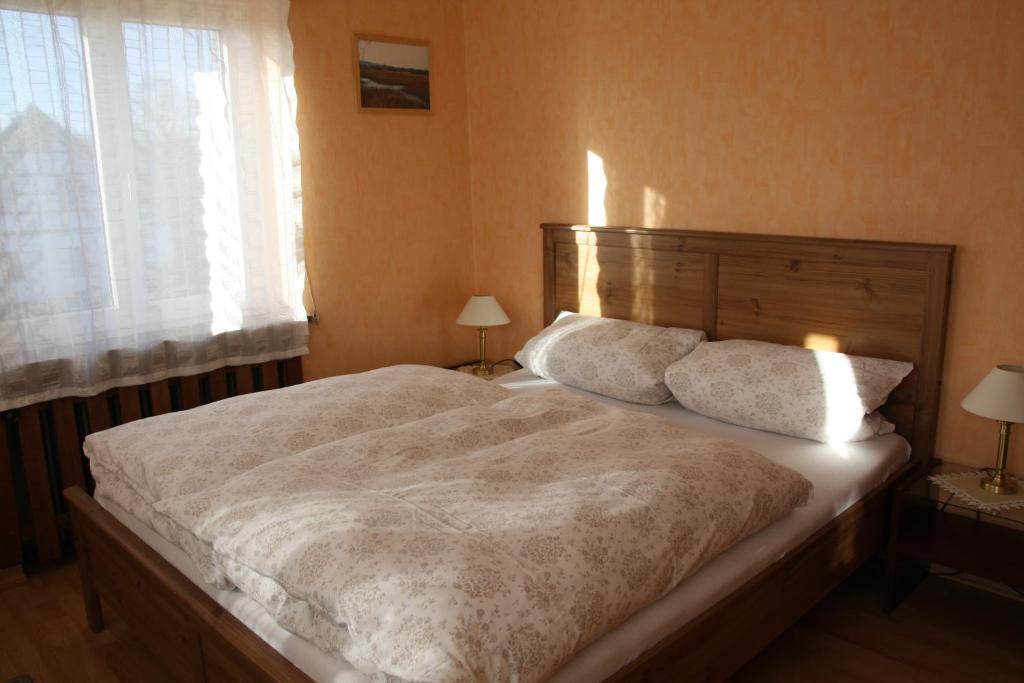 מונשאו Hotel Bellevue חדר תמונה
